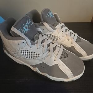 Jordan MVP 92 GS Photon Dust Blue Chill 4Y Youth Sneakers IH1404-014 New